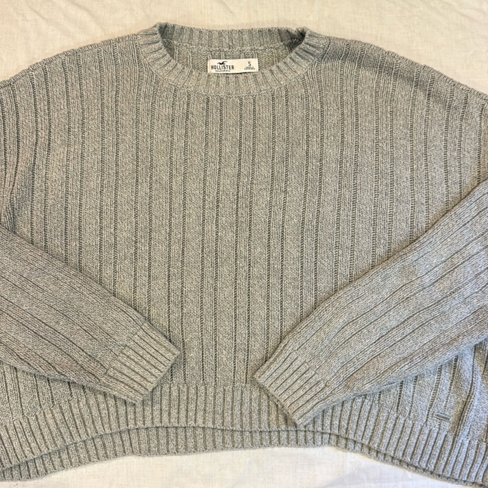 hollister knit oversized sweater heather grey cotton cropped crew pullover small